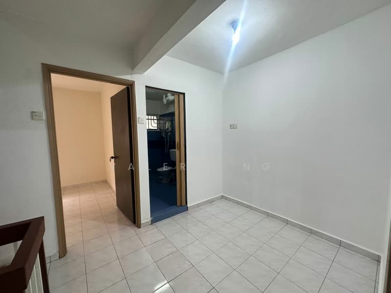 3-storey Terraced House for Sale in Kepong (Kuala Lumpur) - Valerie Ng - Interior - PropertyGuru.com.my