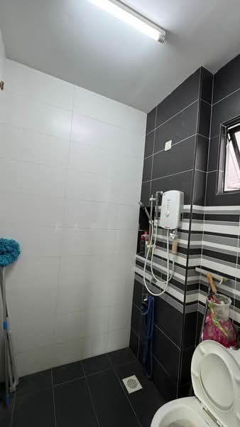 Cluster House for Rent in Kangkar Pulai (Skudai) - Karl Lim - Bathroom - PropertyGuru.com.my