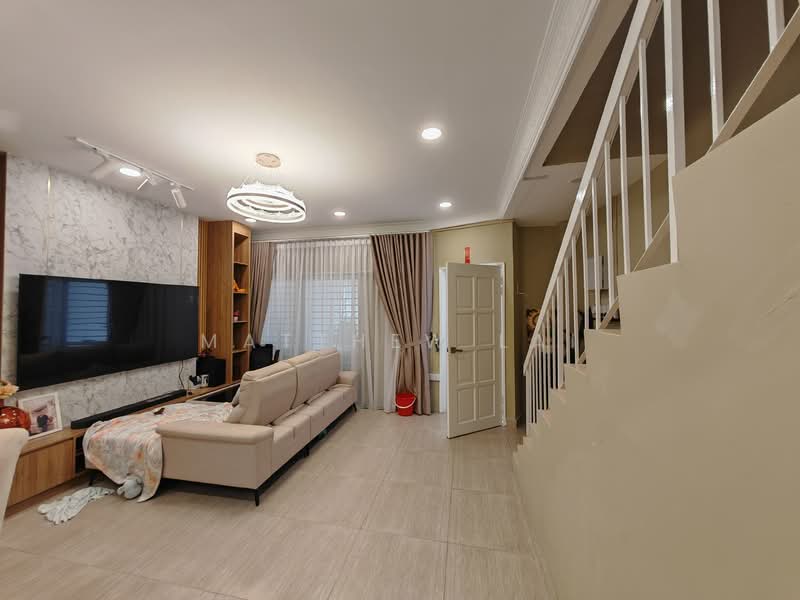 Taman Sri Aman untuk Untuk Dijual - RM 680,000, Mac 2026 - Living Room - PropertyGuru.com.my