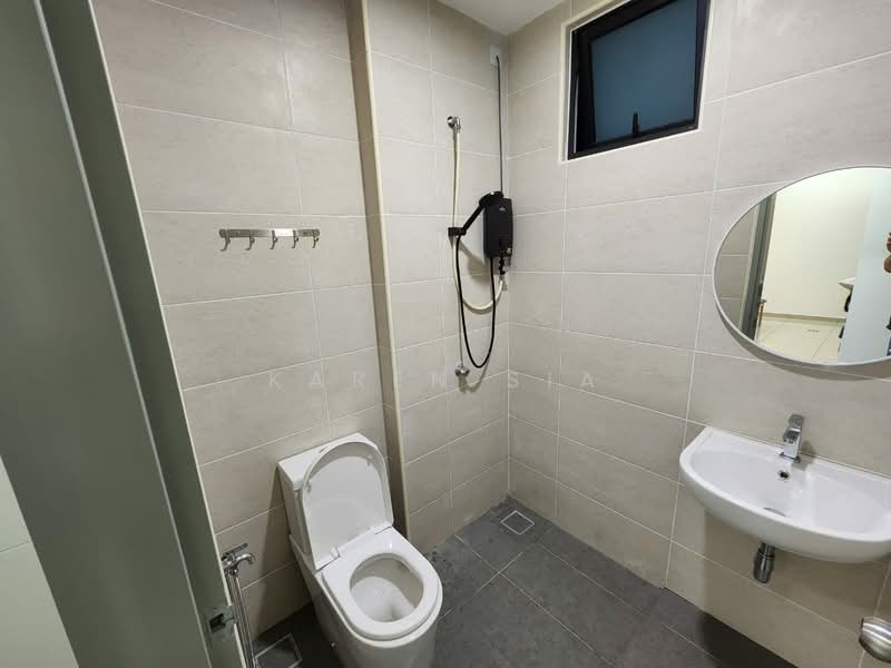 Service Residence for Rent at B11 Parkland Residence - KAREN SIA - Bathroom - PropertyGuru.com.my