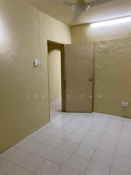 Desa Intan untuk Untuk Dijual - RM 190,000, Mac 2026 - Interior - PropertyGuru.com.my