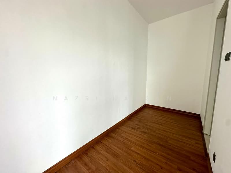 Semi-Detached House for Sale in Bandar Bukit Raja (Klang) - Nazri Hassan - Interior - PropertyGuru.com.my