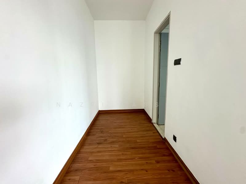 Semi-Detached House for Sale in Bandar Bukit Raja (Klang) - Nazri Hassan - Interior - PropertyGuru.com.my