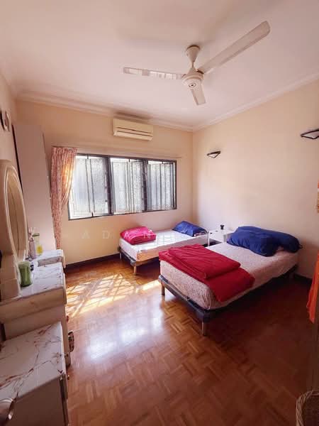 Semi-Detached House for Sale in Jalan Ipoh (Kuala Lumpur) - Adan Soh - Bedroom - PropertyGuru.com.my
