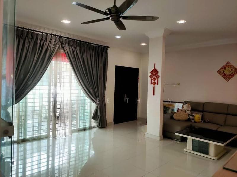 Terraced House for Sale in Shah Alam (Selangor) - Lim Ee Thian - Living Room - PropertyGuru.com.my