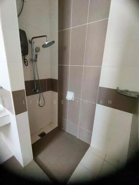 Terraced House for Sale in Shah Alam (Selangor) - Lim Ee Thian - Bathroom - PropertyGuru.com.my