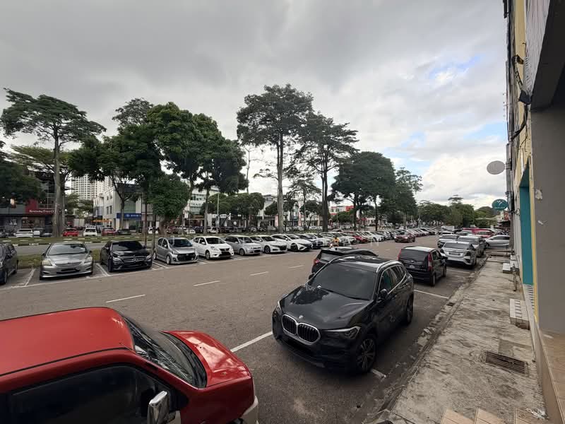 Shop / Office for Rent in Taman Molek (Johor Bahru) - Jeff Chan - Exterior - PropertyGuru.com.my