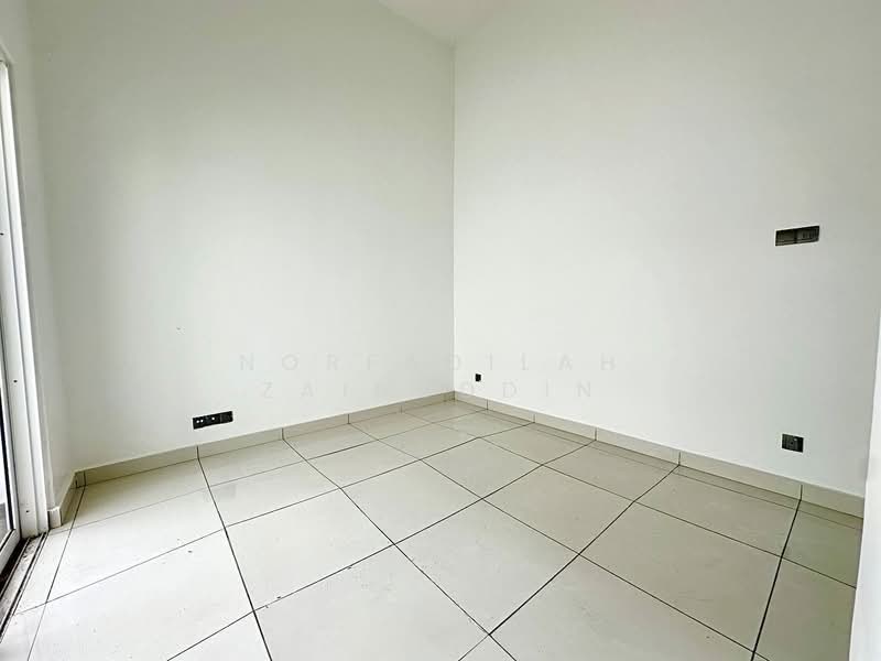 Semi-Detached House for Sale in Bandar Bukit Raja (Klang) - NORFADILAH ZAINUDDIN - Interior - PropertyGuru.com.my