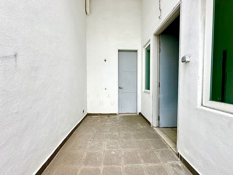 Semi-Detached House for Sale in Bandar Bukit Raja (Klang) - NORFADILAH ZAINUDDIN - Exterior - PropertyGuru.com.my