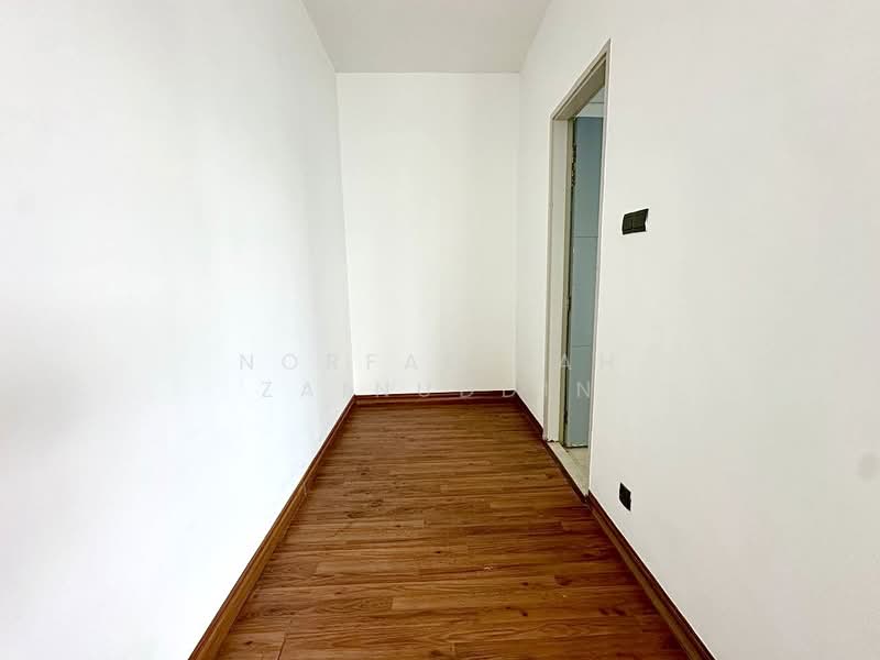 Semi-Detached House for Sale in Bandar Bukit Raja (Klang) - NORFADILAH ZAINUDDIN - Interior - PropertyGuru.com.my