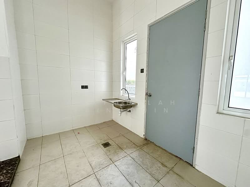 Semi-Detached House for Sale in Bandar Bukit Raja (Klang) - NORFADILAH ZAINUDDIN - Interior - PropertyGuru.com.my