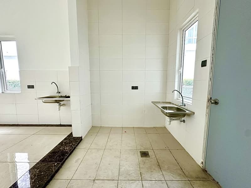 Semi-Detached House for Sale in Bandar Bukit Raja (Klang) - NORFADILAH ZAINUDDIN - Interior - PropertyGuru.com.my