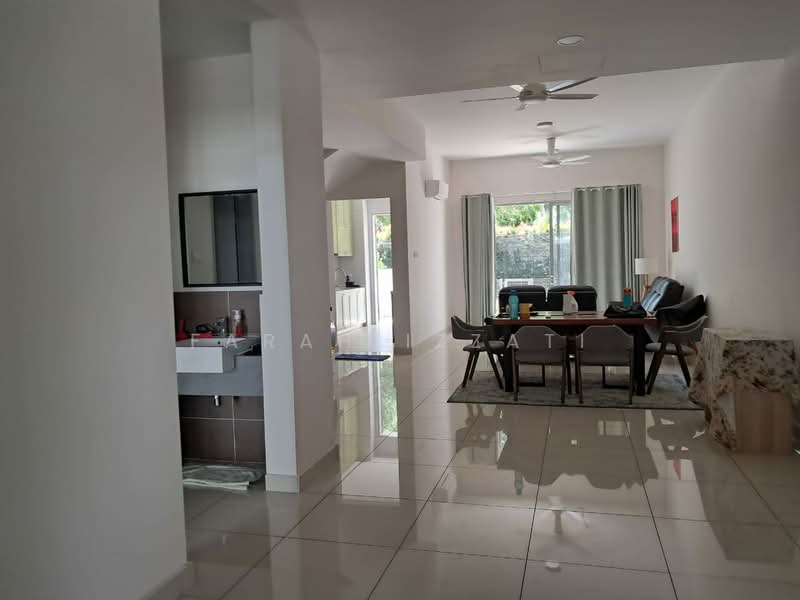 Tropicana Aman untuk Untuk Disewa - RM 3,000 /bulan, Mac 2026 - Living Room - PropertyGuru.com.my