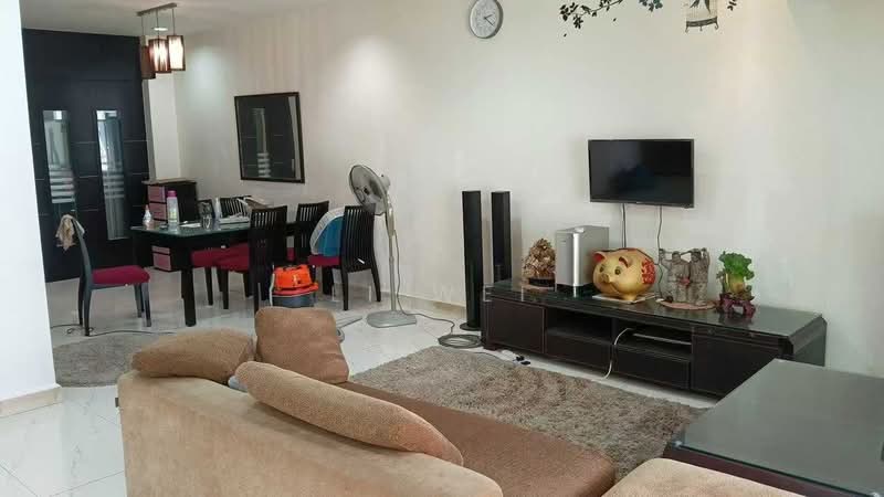 2-storey Terraced House for Rent in Austin Perdana (Tebrau) - Li Wei - Living Room - PropertyGuru.com.my