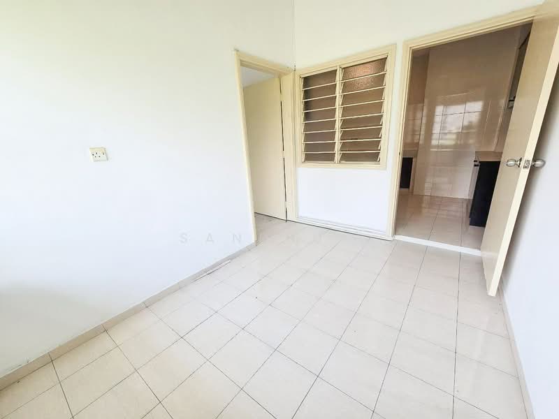 Condominium for Rent at Wickham Residence - Sandhu . - Laundry Area - PropertyGuru.com.my