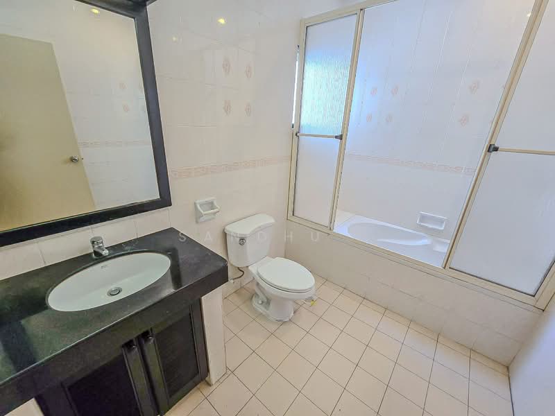 Condominium for Rent at Wickham Residence - Sandhu . - Second Bathroom - PropertyGuru.com.my