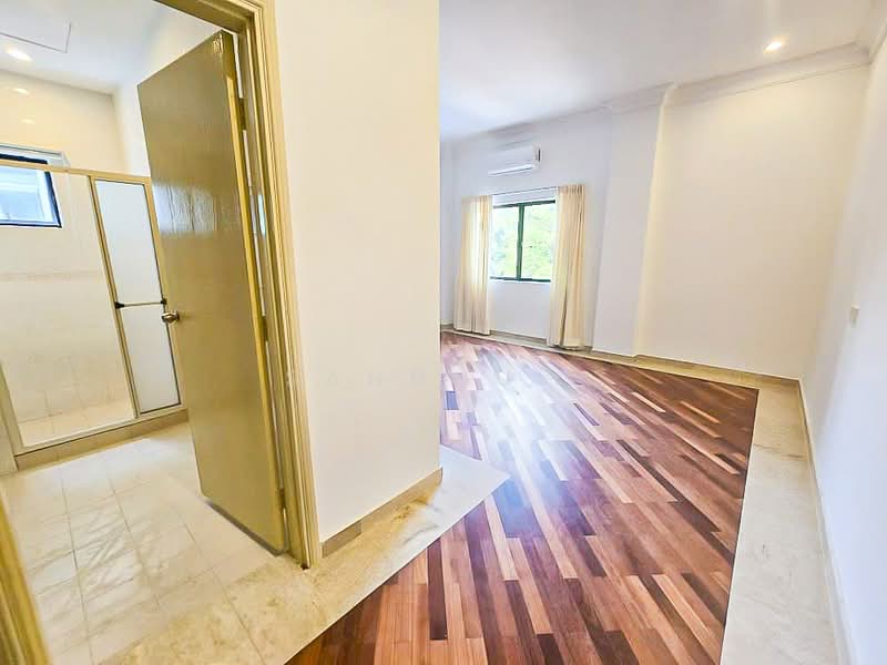 Condominium for Rent at Wickham Residence - Sandhu . - Second Bathroom - PropertyGuru.com.my