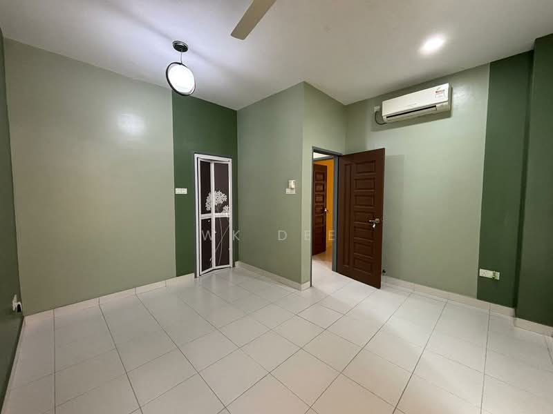 Semi-Detached House for Sale in Kangkar Pulai (Skudai) - WK Dee - Interior - PropertyGuru.com.my