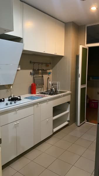 Taragon Puteri YKS untuk Untuk Disewa - RM 4,800 /bulan, Mac 2026 - Kitchen - PropertyGuru.com.my