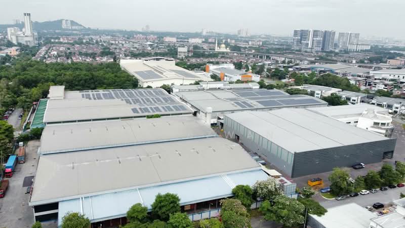 Factory for Sale in Taman Perindustrian Puchong Utama (Puchong) - NIK AZWAN - Exterior - PropertyGuru.com.my