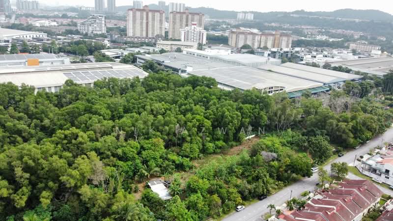 Factory for Sale in Taman Perindustrian Puchong Utama (Puchong) - NIK AZWAN - Exterior - PropertyGuru.com.my