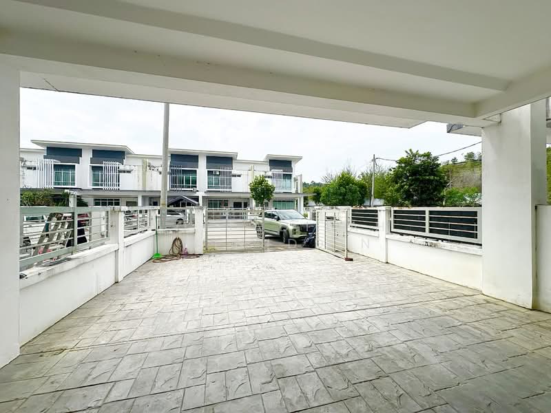 2-storey Terraced House for Sale in Puncak Alam (Selangor) - NORFADILAH ZAINUDDIN - Exterior - PropertyGuru.com.my
