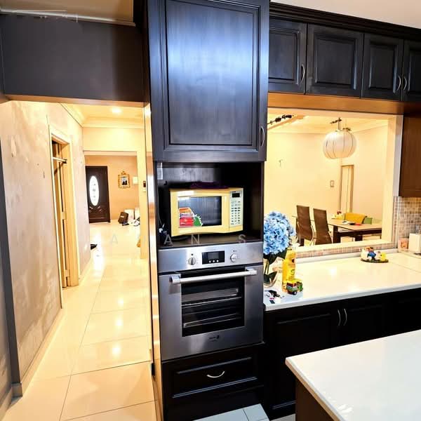 2-storey Terraced House for Sale in Bandar Sri Damansara (Selangor) - Adan Soh - Kitchen - PropertyGuru.com.my