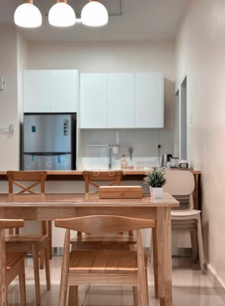 Vertu Resort untuk Untuk Disewa - RM 2,500 /bulan, Mac 2026 - Dining Room - PropertyGuru.com.my