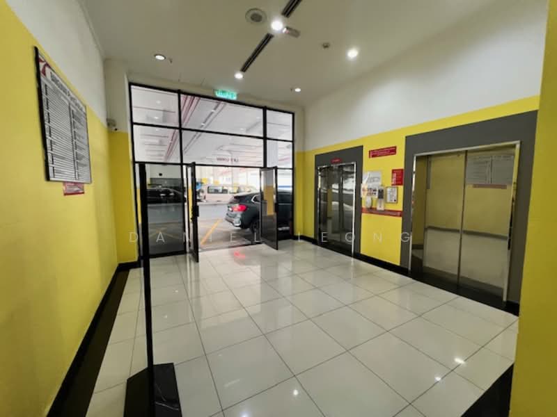 Office for Sale in Petaling Jaya (Selangor) - Daniel Leong - Entrance - PropertyGuru.com.my