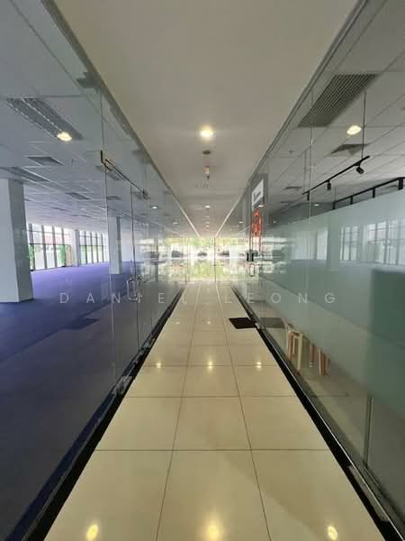 Office for Sale in Petaling Jaya (Selangor) - Daniel Leong - Corridor - PropertyGuru.com.my
