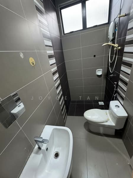 BUKIT INDAH BANDAR NUSAJAYA untuk Untuk Disewa - RM 3,800 /bulan, Mac 2026 - Bathroom - PropertyGuru.com.my