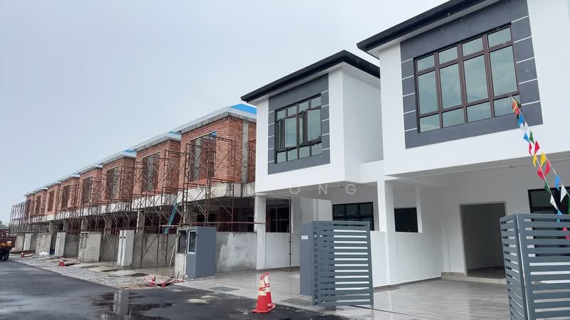 2-storey Terraced House for Sale in Cheng (Melaka) - Mii Ong - Exterior - PropertyGuru.com.my