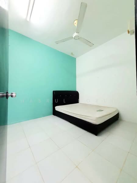 1-storey Terraced House for Sale in Taman Kubang Rotan (Kuala Kedah) - Hasrul Rosli - Bedroom - PropertyGuru.com.my