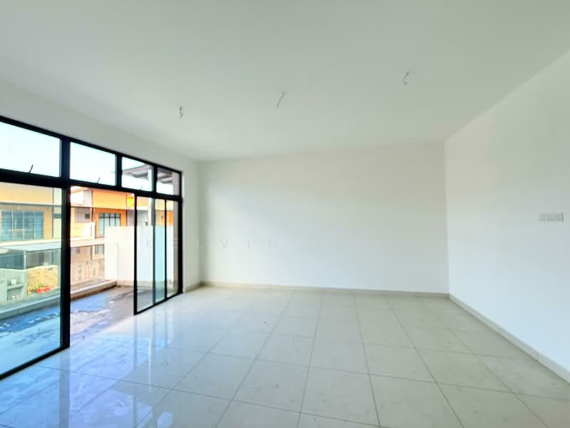 2-storey Terraced House for Sale in Ulu Tiram (Johor) - Kelvin Koay - Living Room - PropertyGuru.com.my