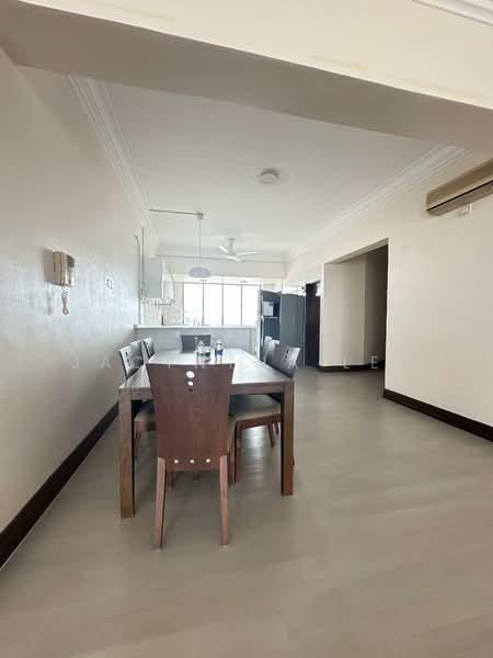 Silverton Condominium untuk Untuk Disewa - RM 6,500 /bulan, Mac 2026 - Dining Room - PropertyGuru.com.my
