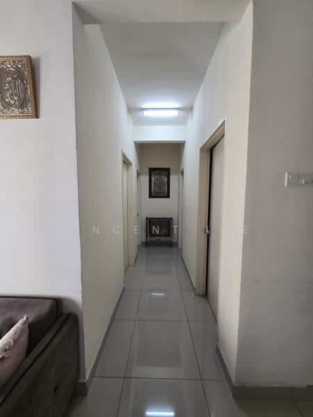 Putra Suria Residence untuk Untuk Disewa - RM 1,600 /bulan, Mac 2026 - Corridor - PropertyGuru.com.my