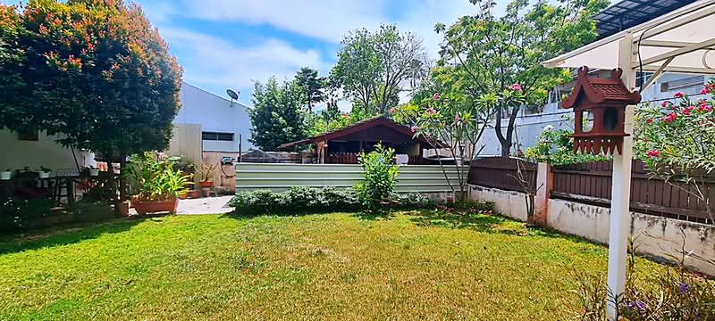 1.5 Storey Corner Terrace @ Lintang Sungai Ara untuk Untuk Disewa - RM 7,000 /bulan, Mac 2026 - Garden - PropertyGuru.com.my