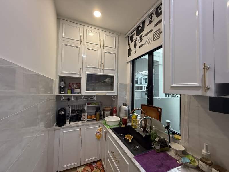 Eco Tropics untuk Untuk Dijual - RM 780,000, Mac 2026 - Kitchen - PropertyGuru.com.my