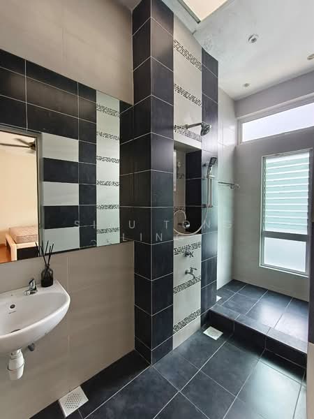 The Seed Taman Sutera Utama untuk Untuk Disewa - RM 2,700 /bulan, Mac 2026 - Bathroom - PropertyGuru.com.my
