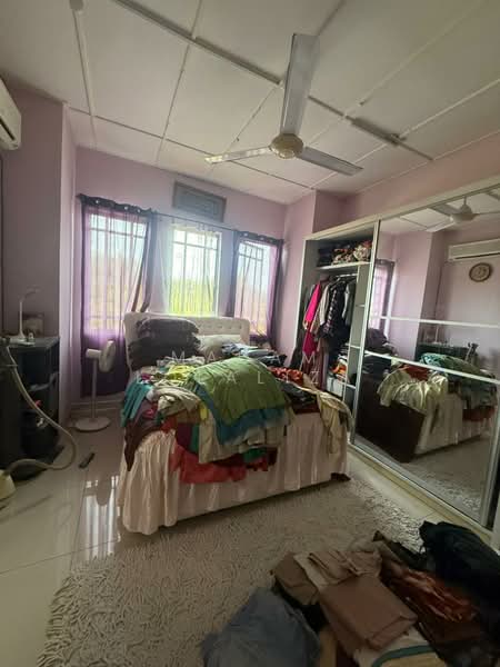 Semi-Detached House for Sale in Palma Jaya Perdana (Paroi) - Madam Lolaliza - Bedroom - PropertyGuru.com.my