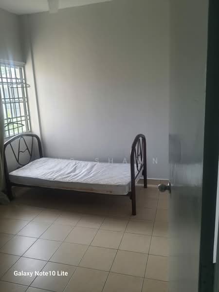 Apartment for Rent at Pangsapuri Kasuarina - Ng Shawn - Bedroom - PropertyGuru.com.my