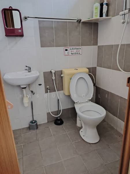 Semi-Detached House for Sale in Jitra (Kedah) - Hasrul Rosli - Bathroom - PropertyGuru.com.my