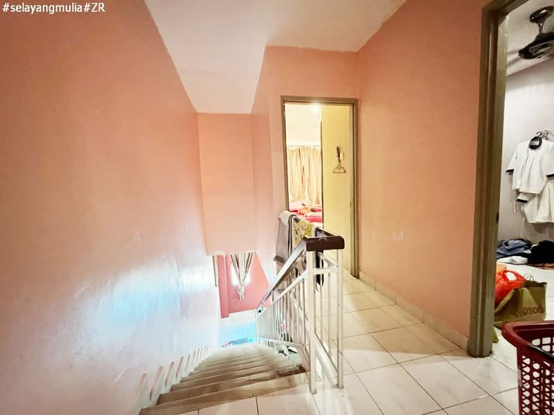 Taman Selayang Mulia untuk Untuk Dijual - RM 560,000, Mac 2026 - Corridor - PropertyGuru.com.my