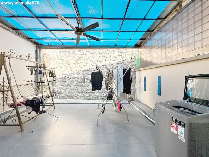 Taman Selayang Mulia untuk Untuk Dijual - RM 560,000, Mac 2026 - Exterior - PropertyGuru.com.my