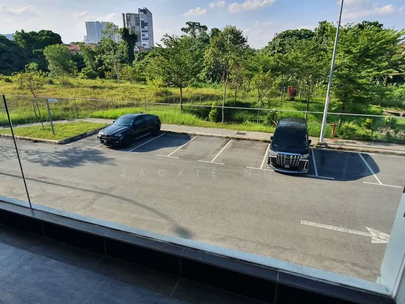 Park Residency untuk Untuk Dijual - RM 1,380,000, Mac 2026 - Private Parking Area - PropertyGuru.com.my