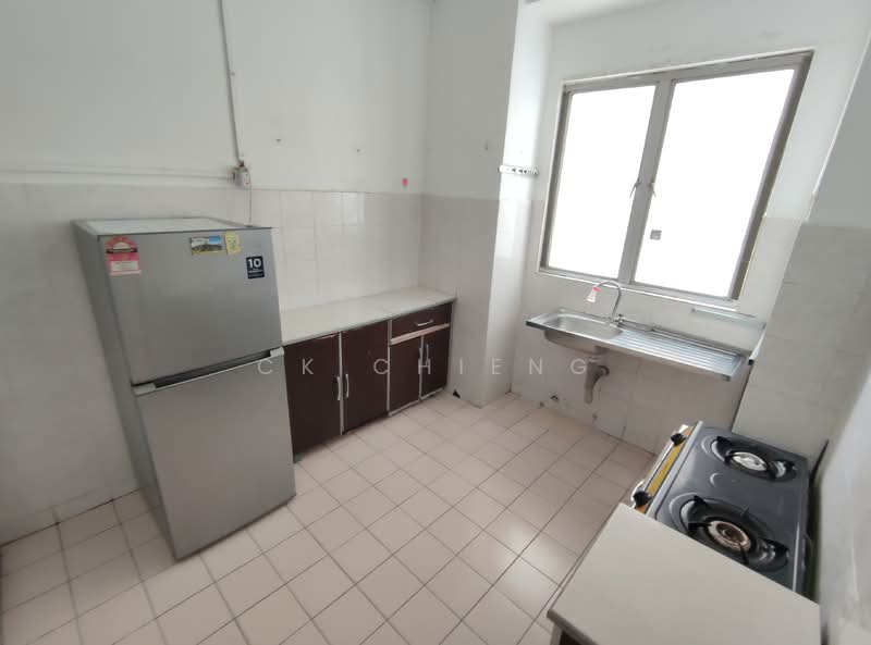 Ridzuan Condominium untuk Untuk Disewa - RM 1,600 /bulan, Mac 2026 - Kitchen - PropertyGuru.com.my