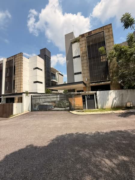 Lumina Kiara untuk Untuk Dijual - RM 1,830,000, Mac 2026 - Exterior - PropertyGuru.com.my