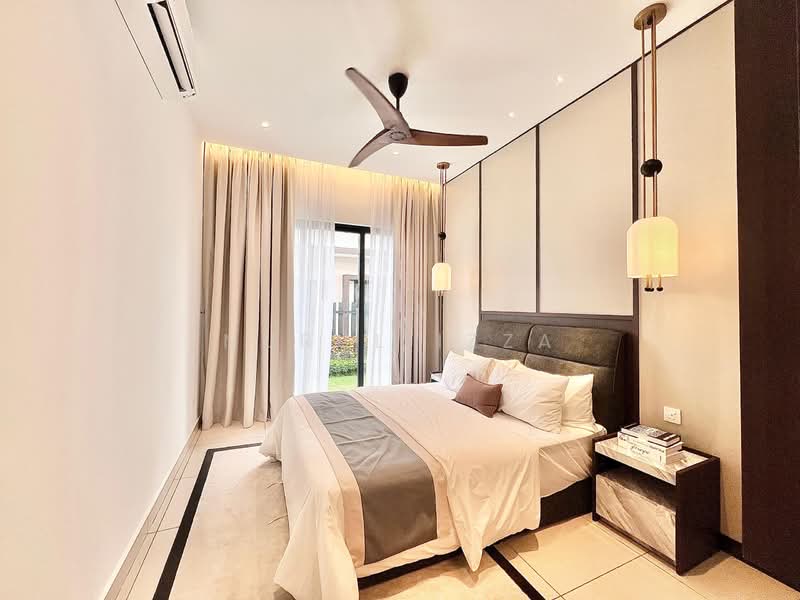 Cluster House for Sale in Kajang (Selangor) - Nurul Izza - Bedroom - PropertyGuru.com.my
