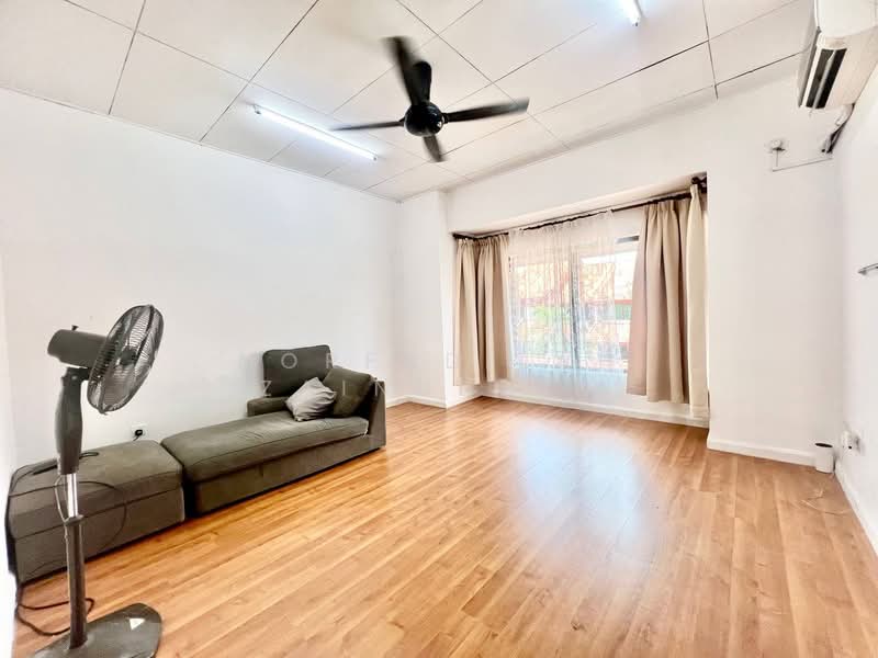 2-storey Terraced House for Sale in Alam Sari (Bangi) - NORFADILAH ZAINUDDIN - Living Room - PropertyGuru.com.my