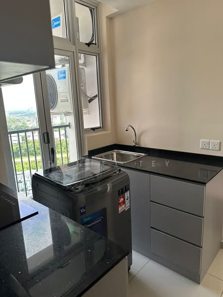 Midas @ Seri Alam untuk Untuk Disewa - RM 1,800 /bulan, Mac 2026 - Kitchen - PropertyGuru.com.my